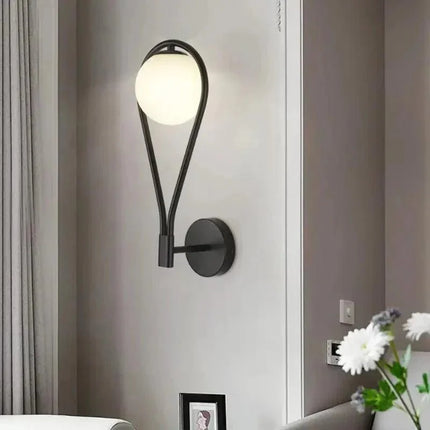 Arandela de Pared Gota Minimalista en Metal