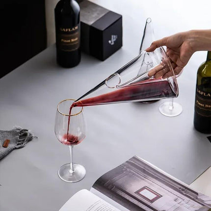 Decantador de Vino y Whisky Vidrio Pirámide - Zenithi Hogar